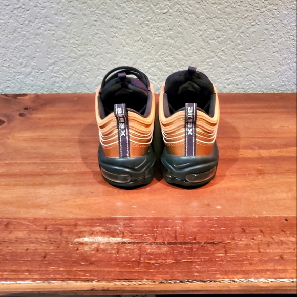 Women's Nike Air Max 97 'Copper' or 'Metallic Copper Bronze' - Picture 9 of 16